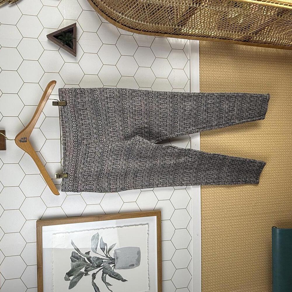 Free People Gray Geometric Patterned Leggings Pull-on Leggings - Size - Medium - Picture 1 of 7